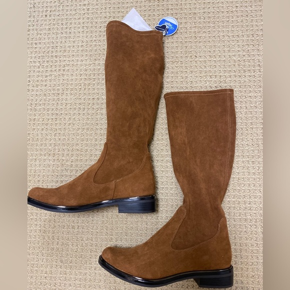 Caprice Shoes Vegan Leather stretch knee boot. NWT - Picture 2 of 9